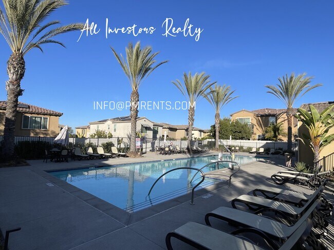 Foto del edificio - 1234 Via Candelas