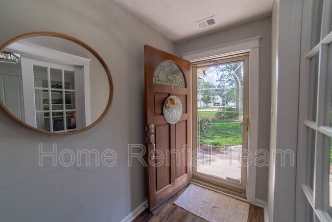 Foto del edificio - 12 Cricket Ct