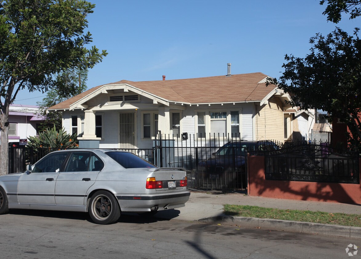 Foto del edificio - 2336 Pasadena Ave
