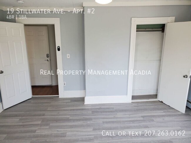 Foto del edificio - 2nd FLoor 4 Bedroom Apartment - All Includ...