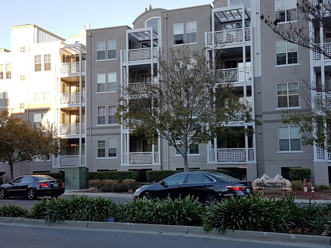 Large, bright, quiet, across the street from highly desired Rivermark plaza on Lick Mill Blvd. inclu - 3901 Lick Mill Blvd