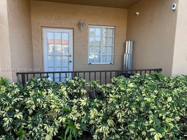 Foto del edificio - 17405 NW 75th Pl