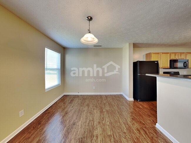 Building Photo - 5899 Brookstone Drive