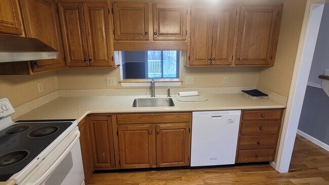 Foto del edificio - 43 Stall Brook Rd