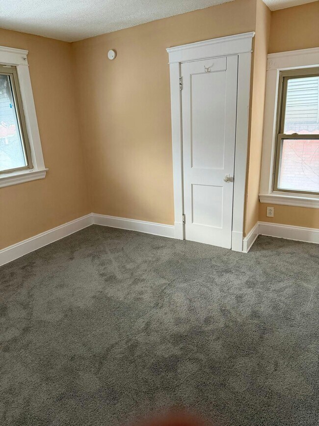 Foto del edificio - 3381 E 149th St