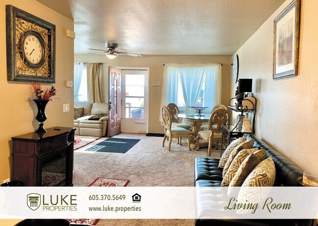 Building Photo - Cozy house right in downtown Sioux Falls