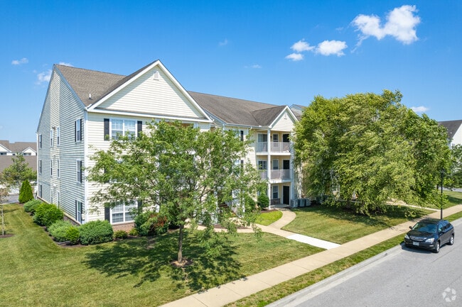 Building Photo - Cannon and Westover Apartment Homes