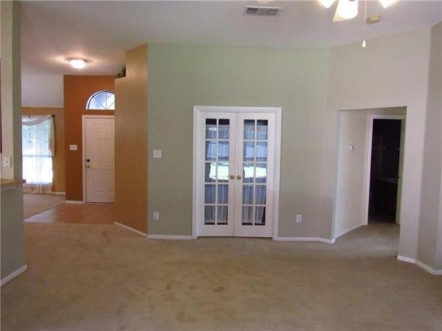 Foto del edificio - 1811 Lake Travis Dr