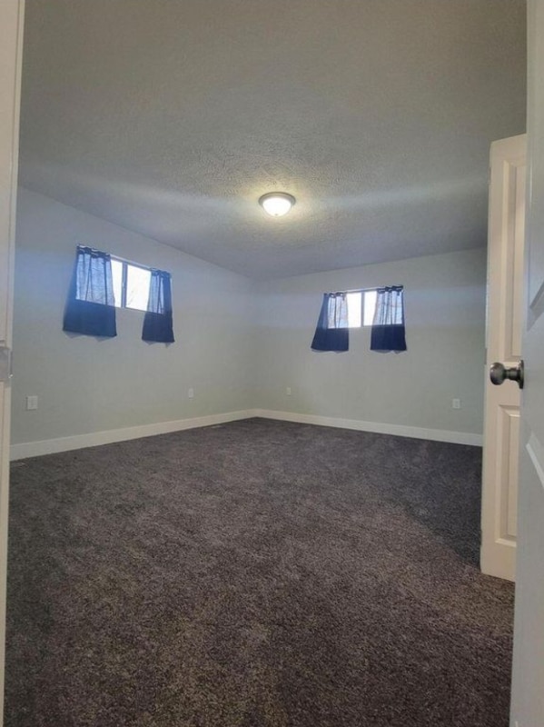 Building Photo - 247 Redbud St