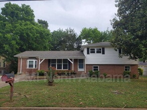 Building Photo - 3017 Deerfield Rd NW