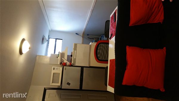 Foto del edificio - 806 E 37th St