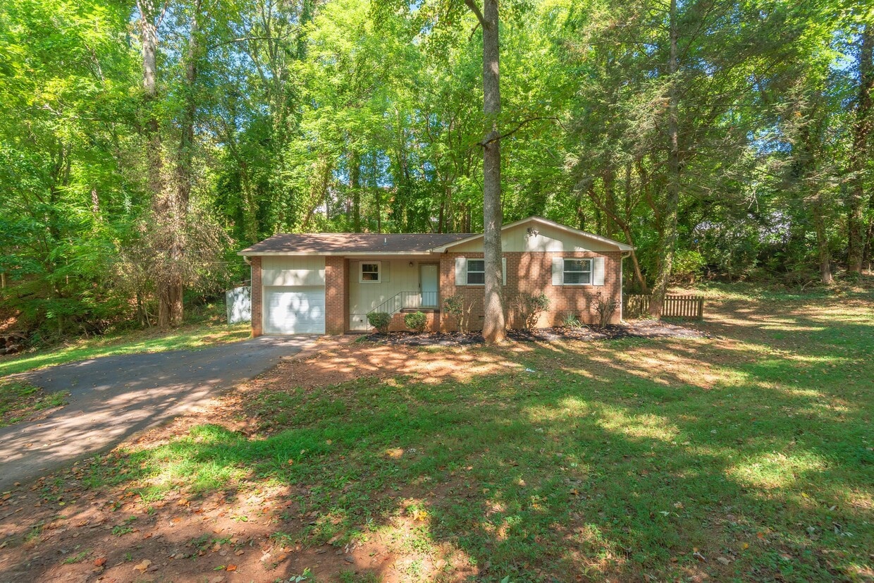7201 Dogwood Dr, Knoxville, TN 37919 House Rental in Knoxville, TN