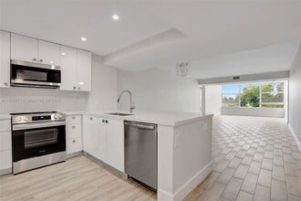 Building Photo - 4091 Cypress Reach Ct