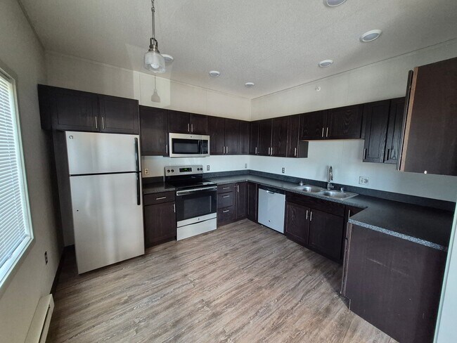 Foto del edificio - 458 N Creek Dr