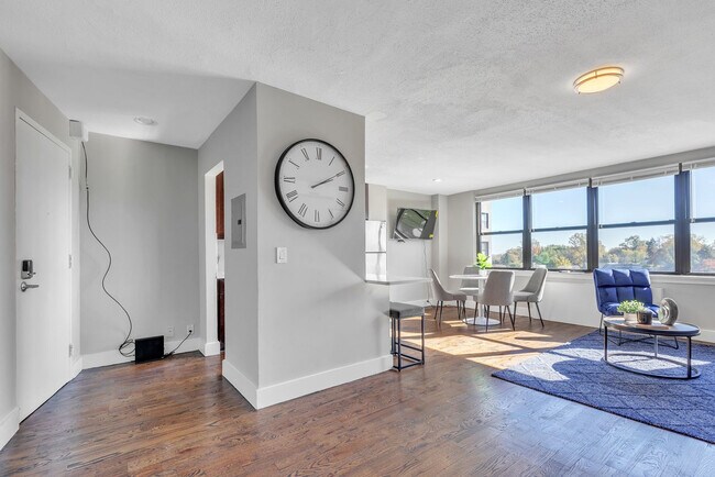 Foto del edificio - 5403 Wissahickon Ave