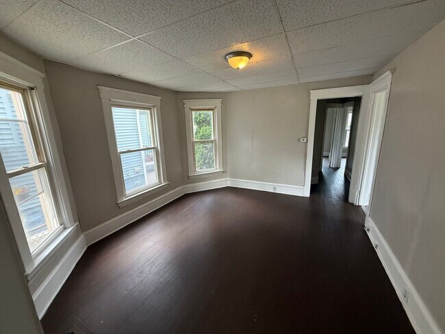 Foto del edificio - 700 E 117th St