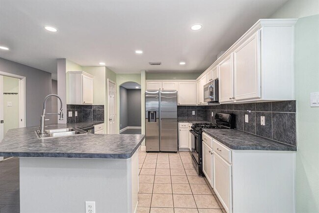 Foto del edificio - 18103 Red Ash Ct