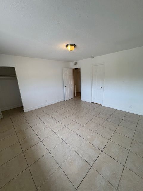 Foto del edificio - 5955 NW 20th St