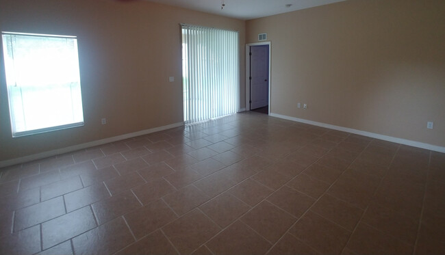 Foto del edificio - 4BD/2BA Home