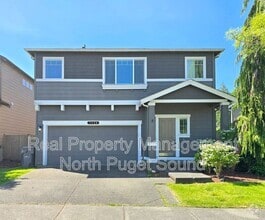 Building Photo - 7620 13th St SE