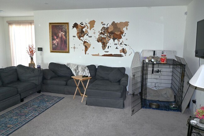 Foto del edificio - Resident Benefit Package Property