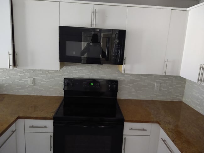 Foto del edificio - 4522 Douglas Ln