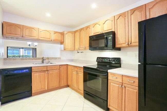 Building Photo - 377 NW 36th Avenue  Deerfield Beach Fl 33442