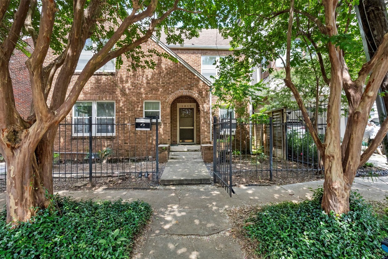 Foto principal - 1812 Stanford St