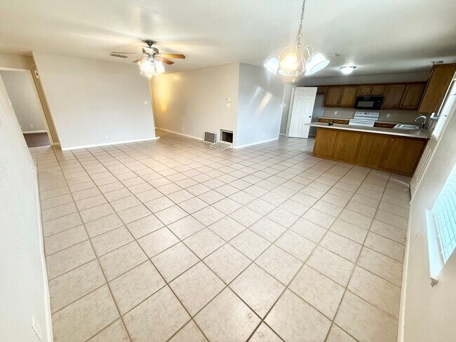 Foto del edificio - 801 B Hickory St