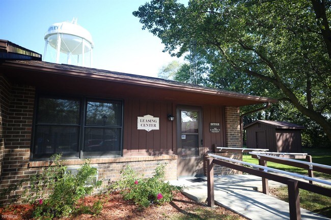 Building Photo - 1 br, 1 bath  - Columbia Senior Apartments