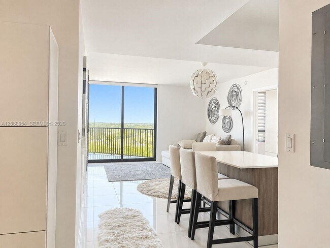 Foto del edificio - 5252 NW 85th Ave