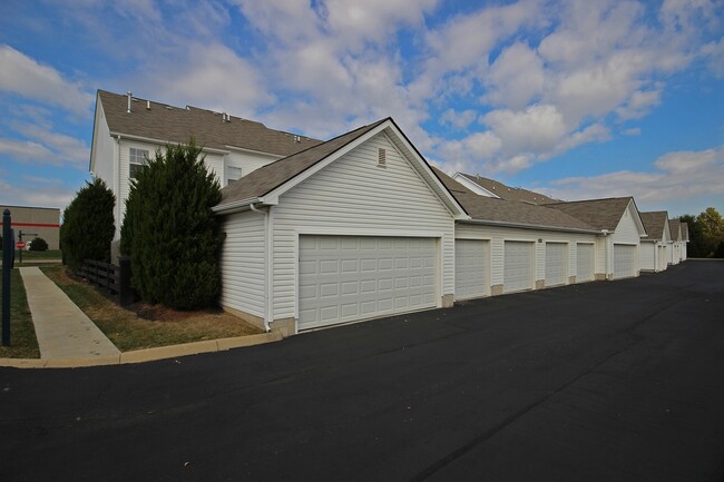 Building Photo - 7404 Cayman Ln