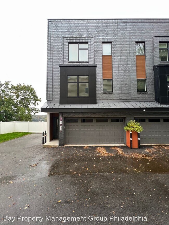 Foto del edificio - 3 br, 3 bath House - 263 Hermitage St Unit 8