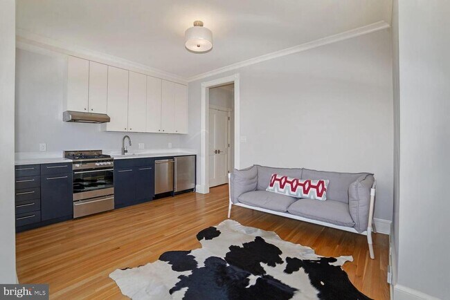 Foto del edificio - 3348 Prospect St NW