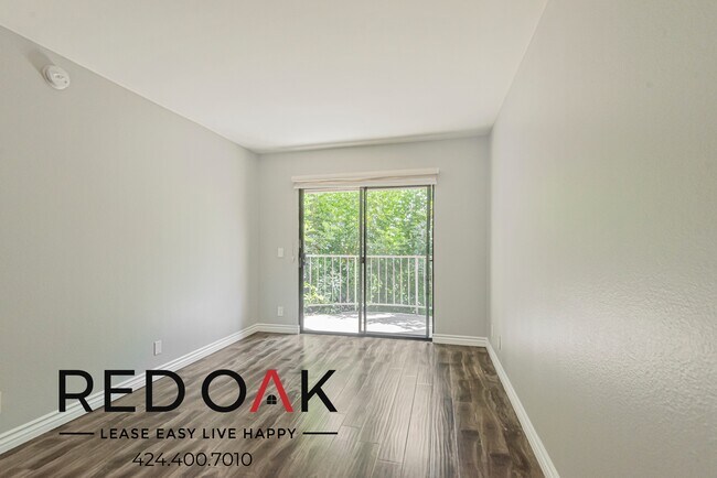 Building Photo - 1625 1/5 Crenshaw Blvd -213