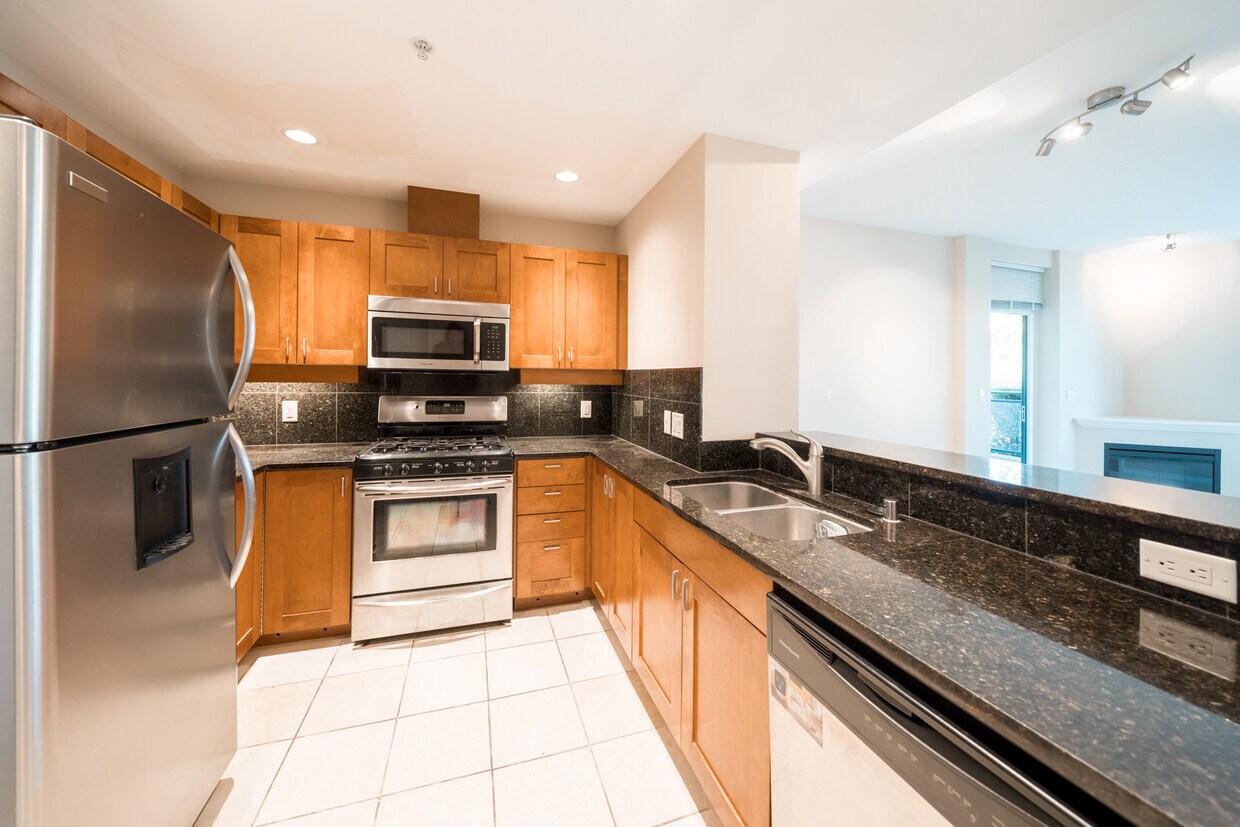 Foto principal - 475 Redwood St