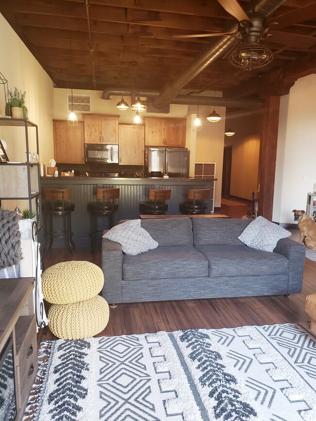 Building Photo - Pritzlaff Lofts