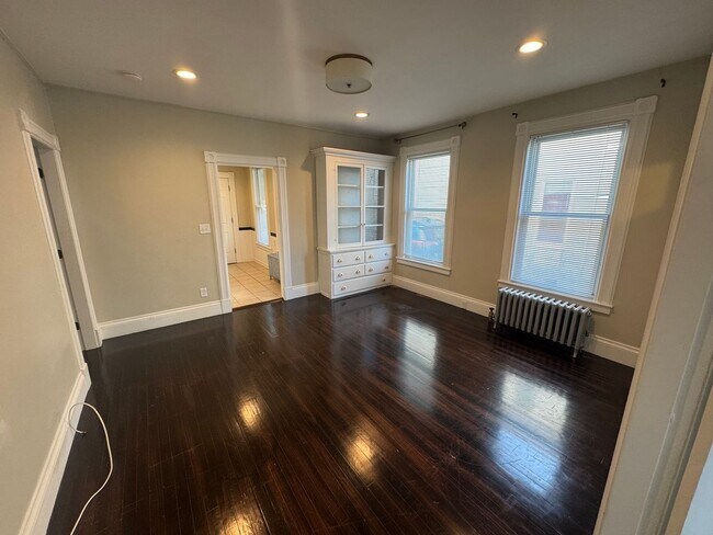Building Photo - 43 Methuen St