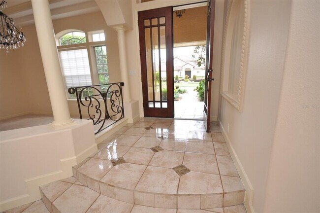 Foto del edificio - 7624 San Remo Pl