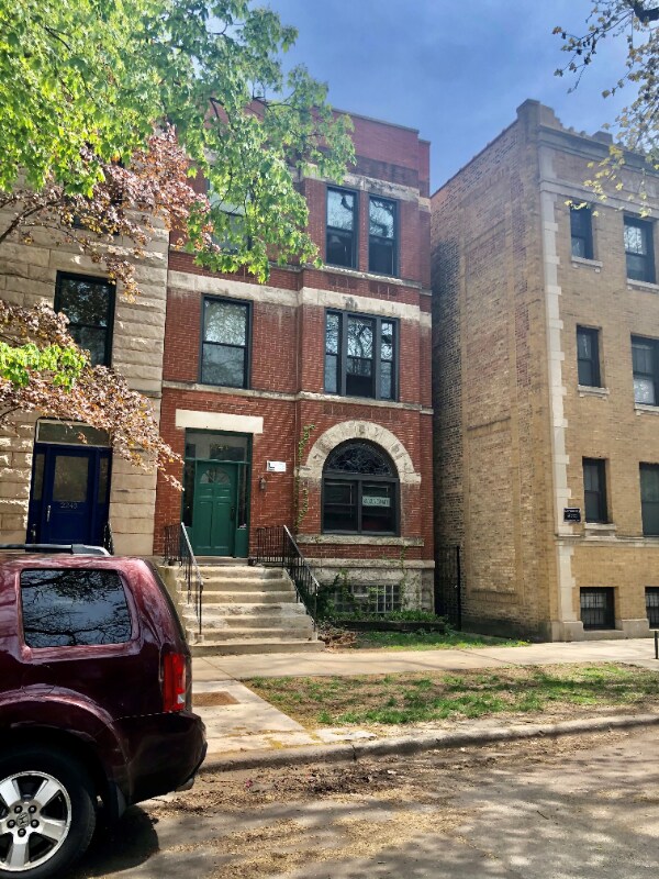 2243 N Bissell St Unit First, Chicago, IL 60614 Room for Rent in