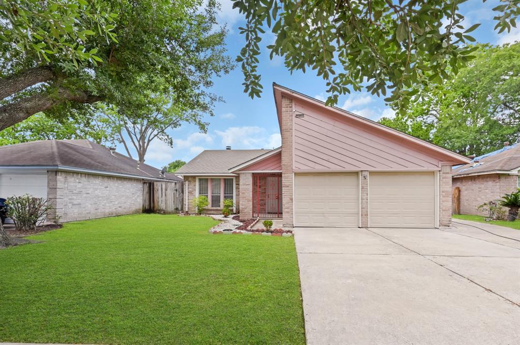 7454 Navidad Rd, Houston, TX 77083 House Rental in Houston, TX