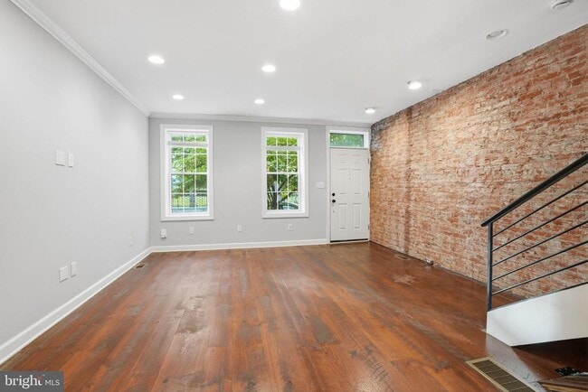 Building Photo - 2407 Grays Ferry Ave