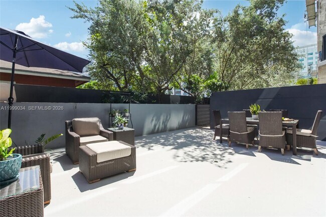 Foto del edificio - 201 SW 17th Rd