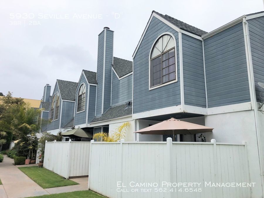 Primary Photo - Beautiful Townhouse - Huntington Park