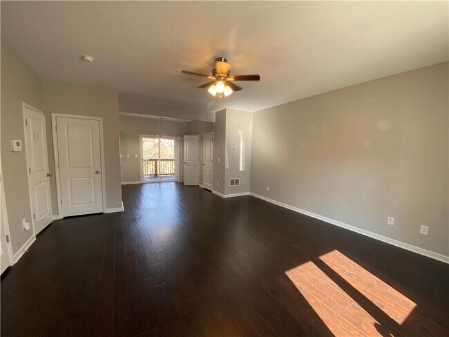 Building Photo - 1733 Brookside Lay Cir