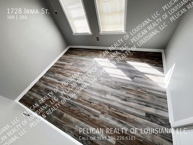 Foto del edificio - 1728 Irma St