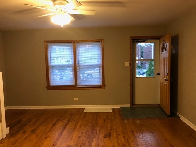 Building Photo - 6426 S Lorel Ave