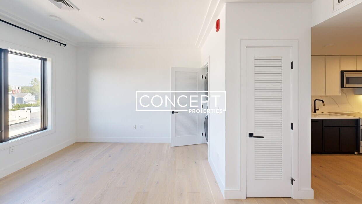 Foto principal - 50A Leo M Birmingham Pkwy. Unit 405C