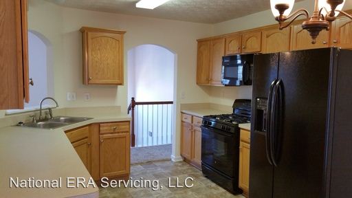 Building Photo - 860 Walkingstick Dr