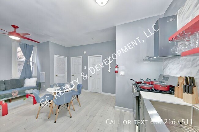 Foto del edificio - 460 W 28th Pl